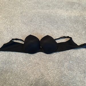 Victoria’s Secret incredible bra in black size 32C